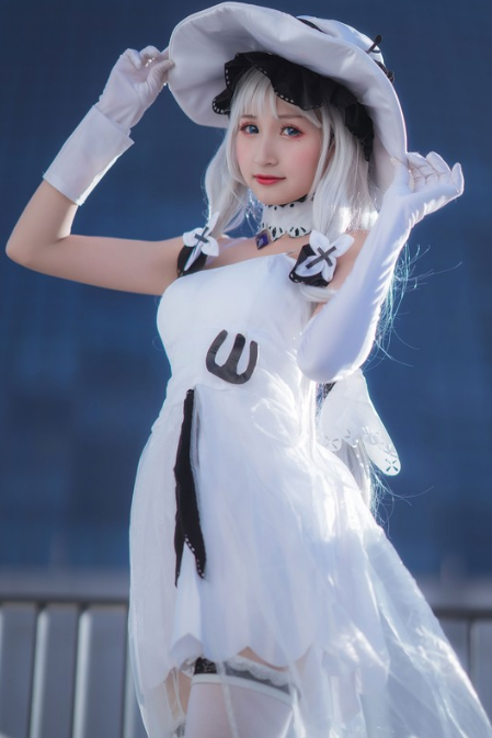 cos《碧蓝航线》光辉,头戴礼帽的唯美少女