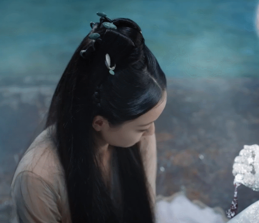 三生三世宸汐缘:高级脸的倪妮离开精修,还不如女配的脸好看