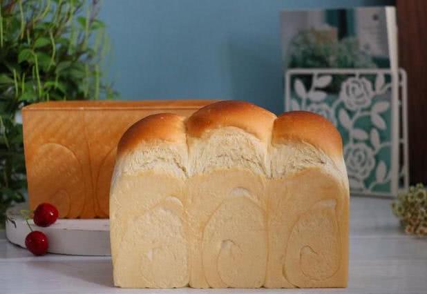 1次发酵做两个 手撕吐司面包做法 做法简单不费事 看点快报