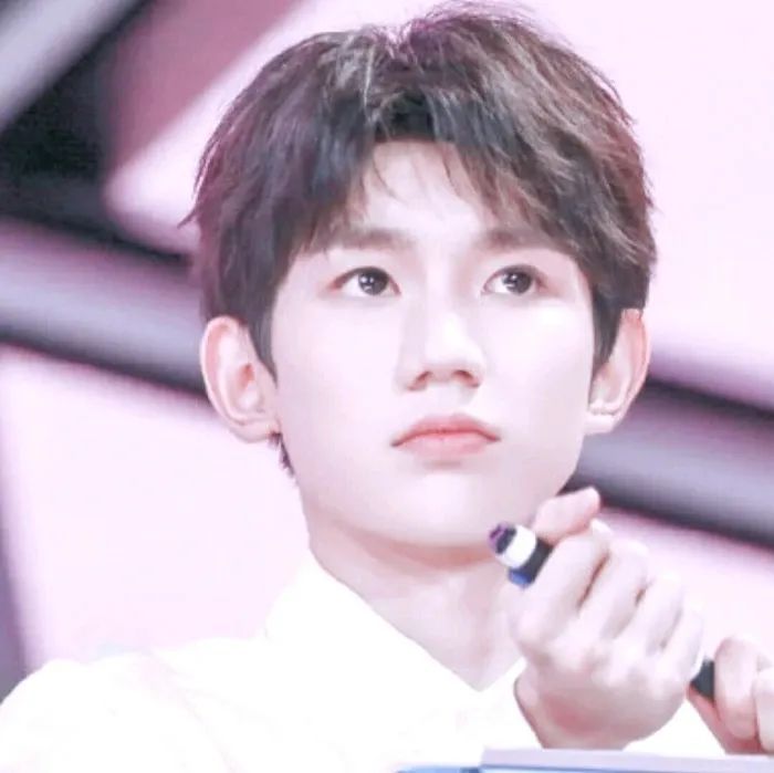 爱豆头像 tfboys王源头像 超酷超帅