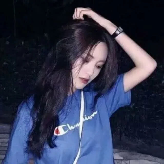 高冷系女生头像——一个人也可以很酷