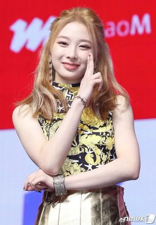 x1解散多天未收到清算金 bts ikon twice iz one 请夏 nct iu 朴敏英 徐康俊 李宰旭 尹普美 李洗赈 看点快报