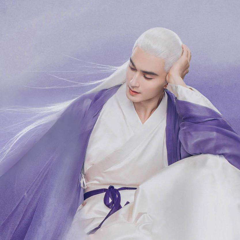 男星白发造型逃过了东华帝君高伟光却为林彦俊心动了