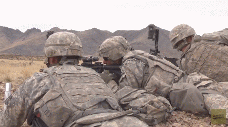 全军陆续配发,图案越来越细腻的迷彩让解放军