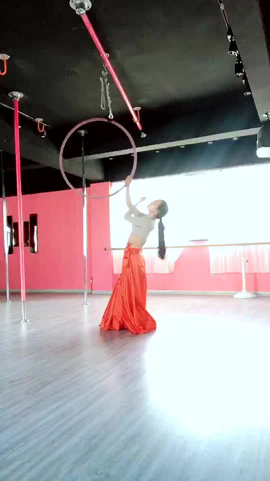 0?fmt=jpg&size=64&h=960&w=540&ppv=1