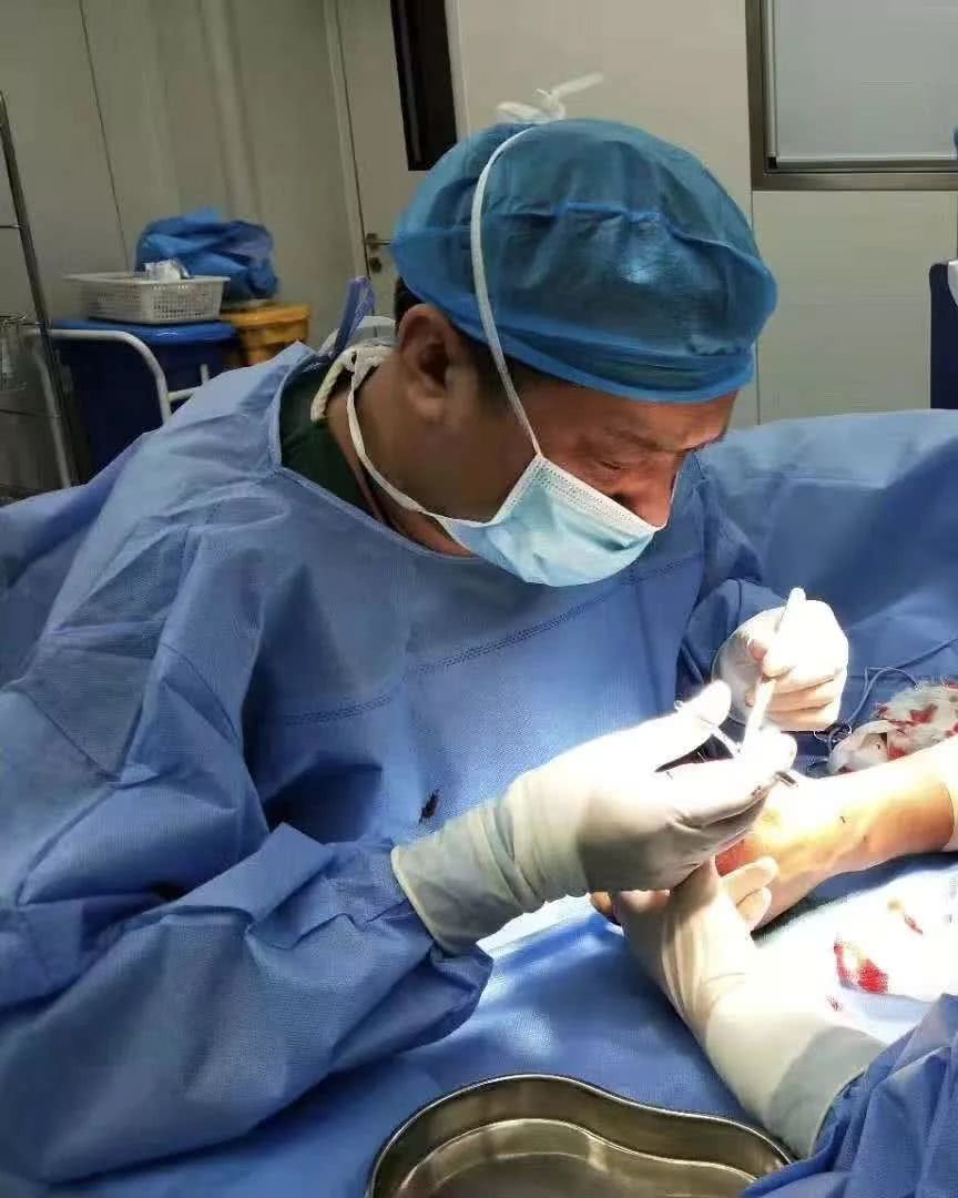 两人因纠纷被砍伤在辽源医院遇到这样的医生 看点快报