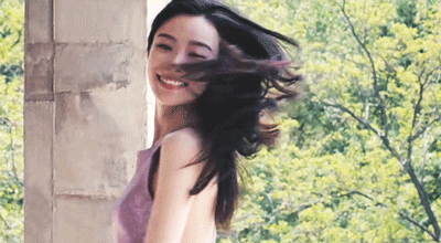 行走归来,除了被净化的心灵,皮肤要同倪妮般依旧白皙!