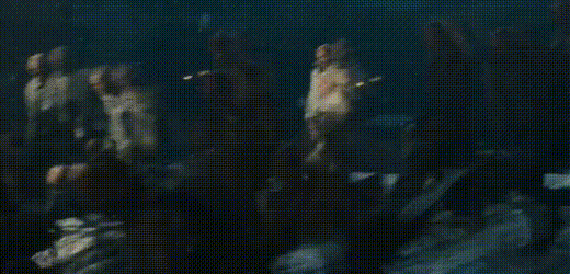 《僵尸世界大战》为了研究出疫苗,他毅然的在自己身上