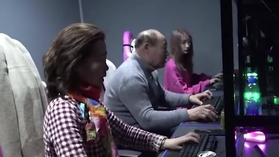 大爷大妈恶搞视频，大爷大妈恶搞视频大全