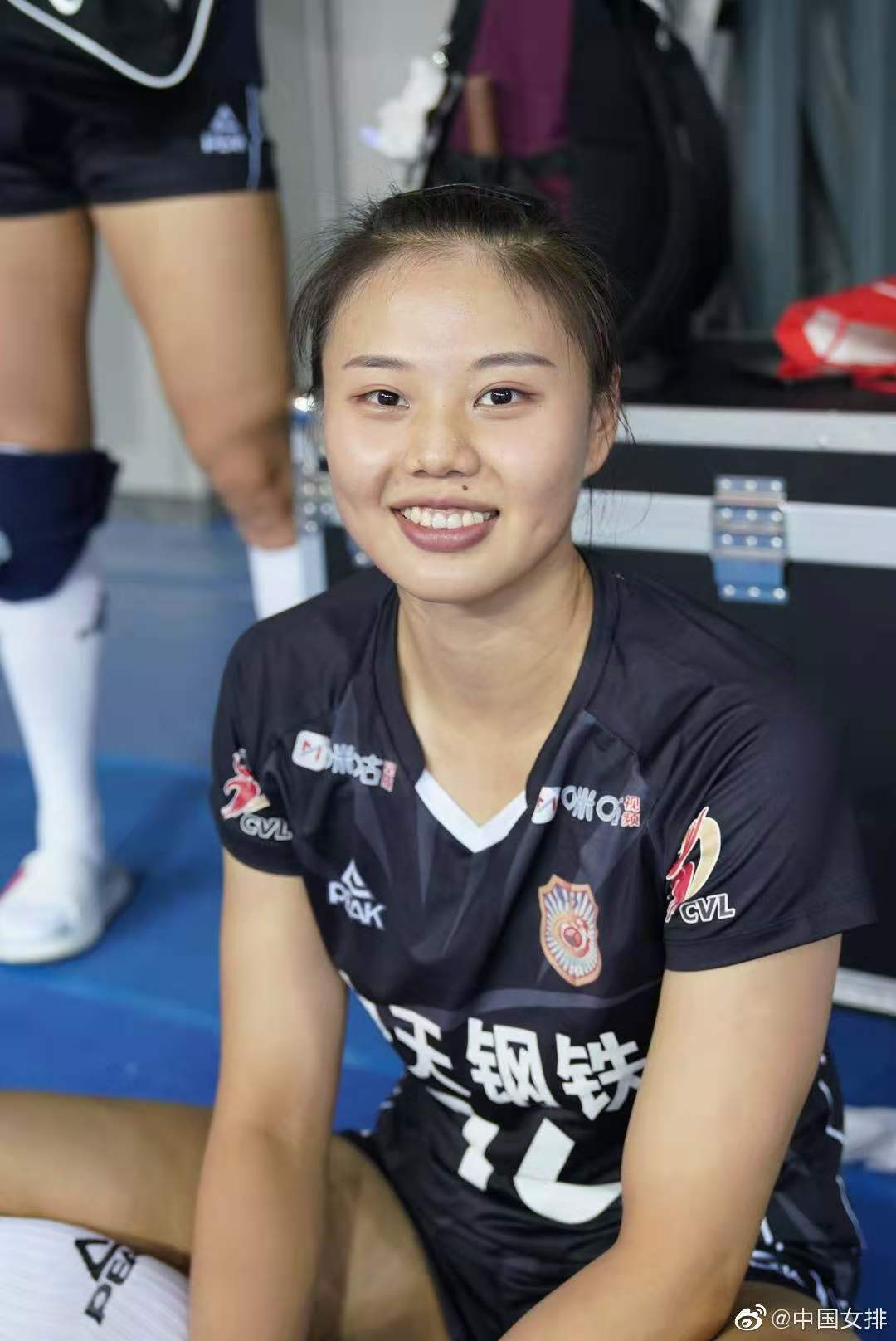 女排联赛:龚翔宇高光回顾,11场比赛扣球成功率一览表