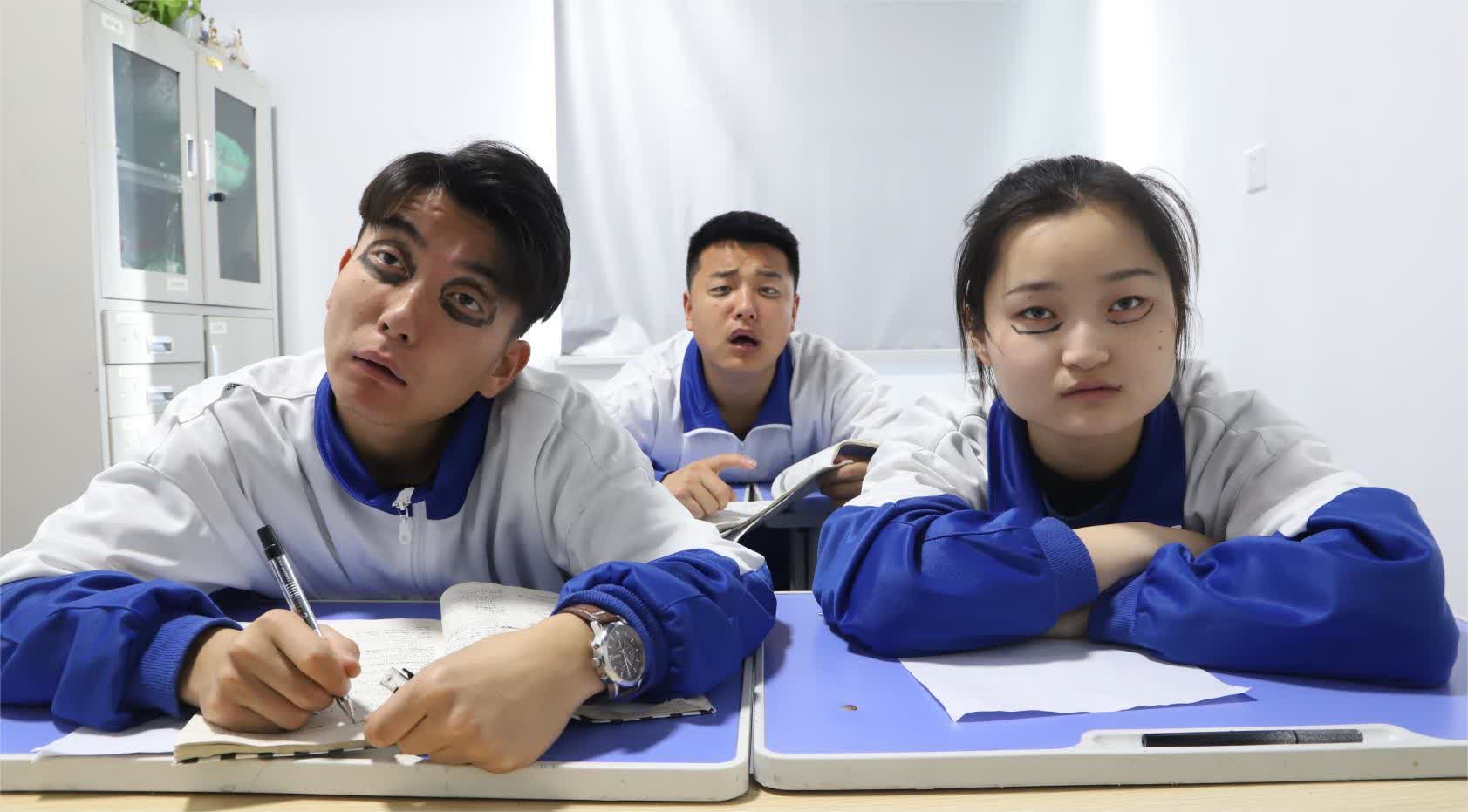 0?fmt=jpg&size=78&h=931&w=1683&ppv=1