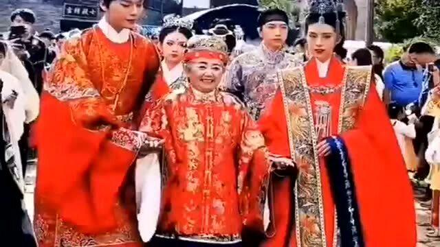 汉服奶奶古风穿搭，汉服奶奶古风穿搭图片