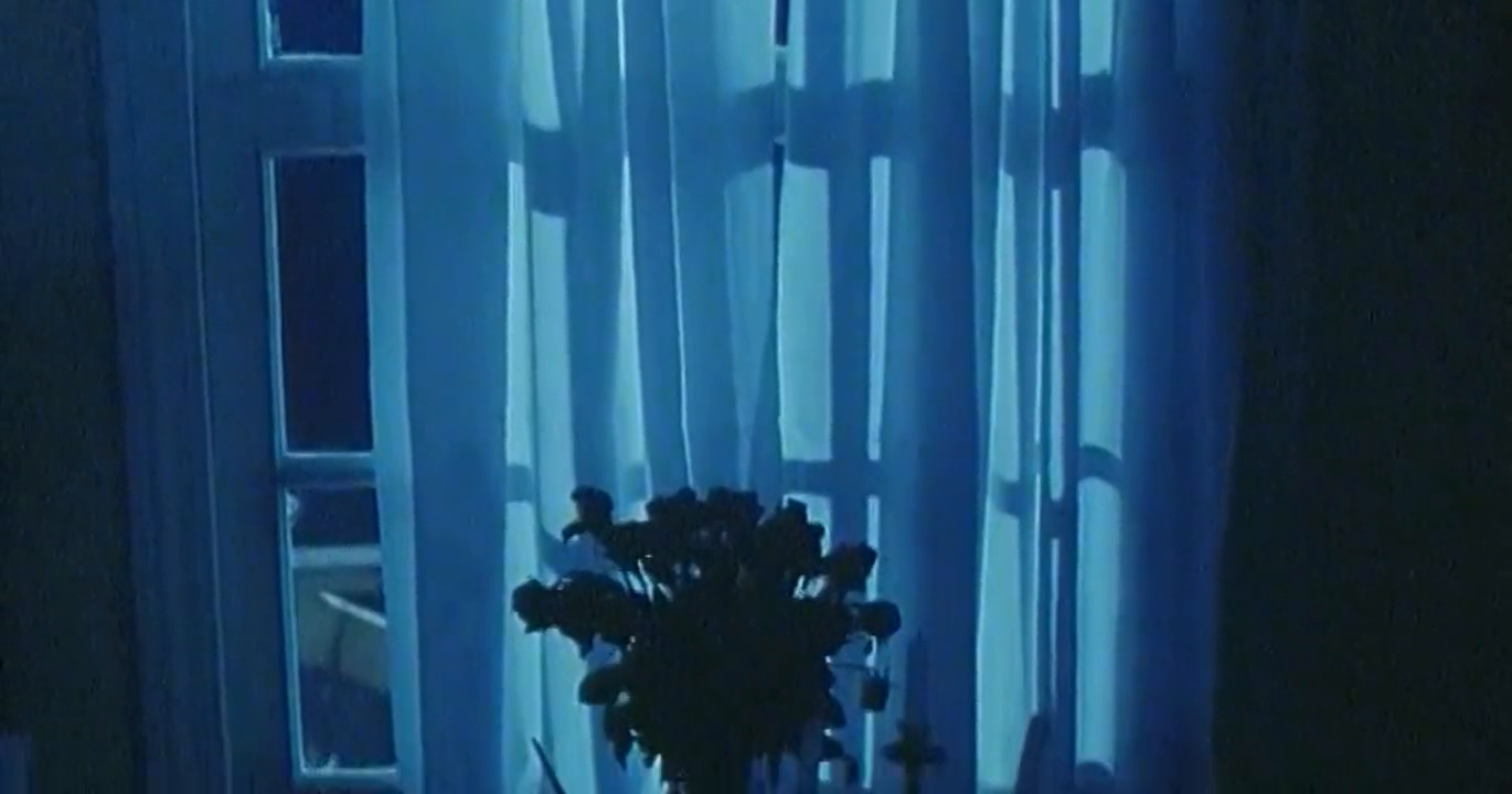 梦境的涟漪，解析昨晚梦见与男朋友分手了心里好难受，醒来却是个梦，心里有点坎坷不安的深层含义