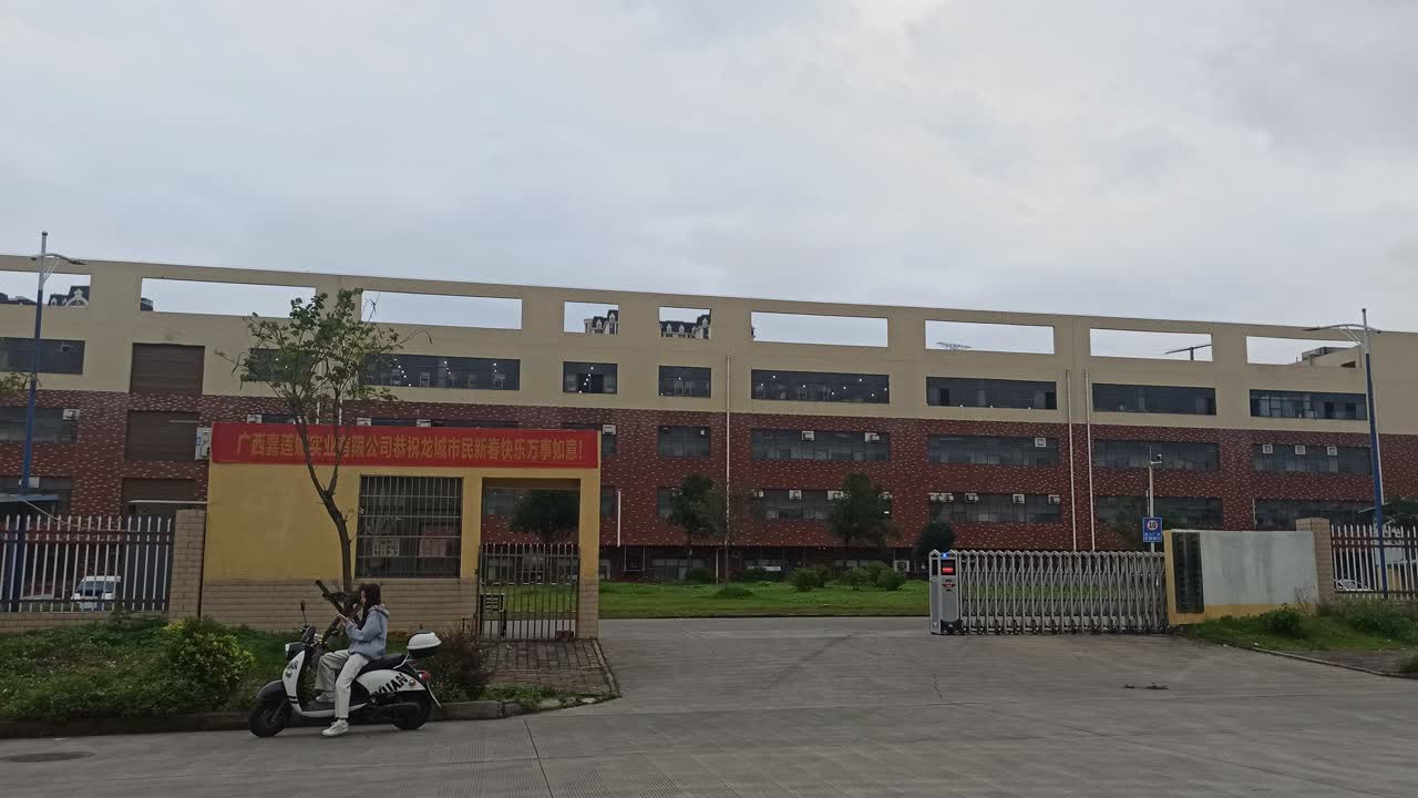 0?fmt=jpg&size=76&h=720&w=1280&ppv=1