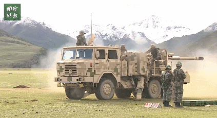 4500米高原上,火力全开!火箭炮铺天盖地齐射