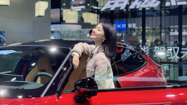 0?fmt=jpg&size=33&h=360&w=640&ppv=1