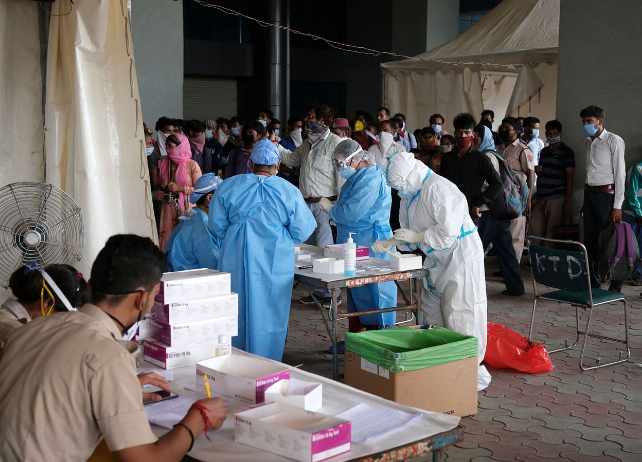 「一起抗击疫情吧！」美印会谈后，世界倒一和世界倒二认真起来了