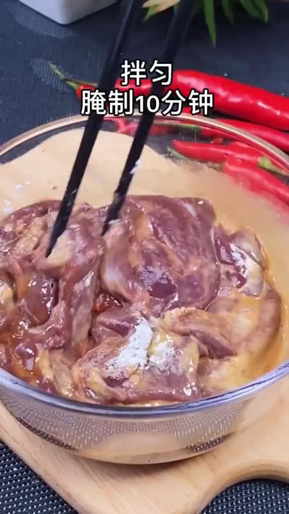 0?fmt=jpg&size=48&h=1024&w=576&ppv=1