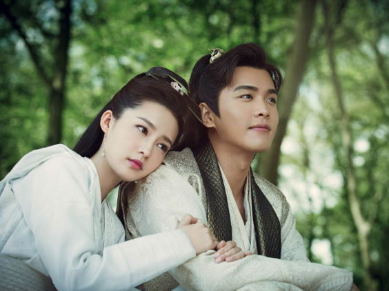 更因为这部电视剧成为当下最受观众喜爱的男演员之一