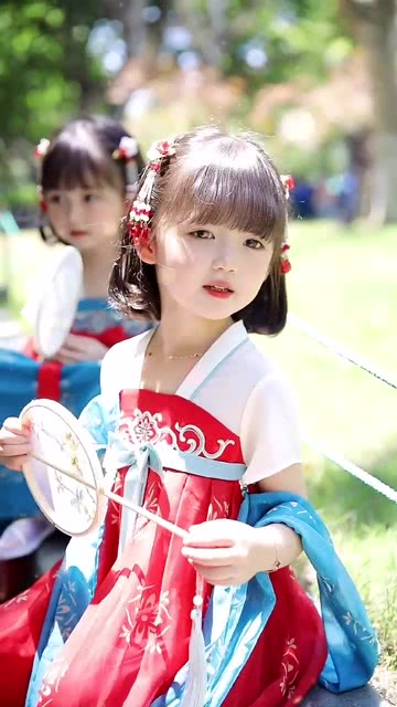 女童古风汉服穿搭，古风小女孩 汉服
