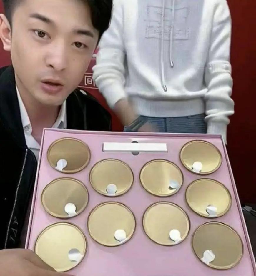 网红辛巴被封要凉凉粉丝依然热情支持丝毫不影响辛巴复出捞金