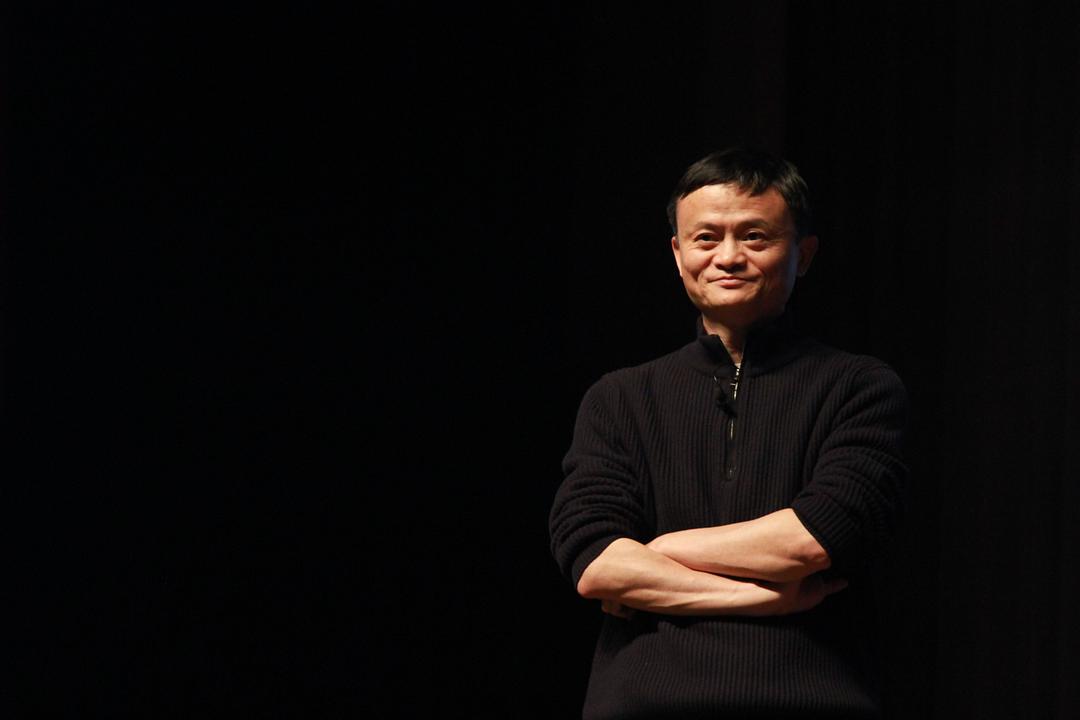 马云捐了多少款_周杰伦给中国捐过款吗_马云名片爆款