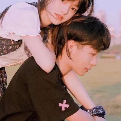情侣头像‖总有一个人会是双向的奔赴@宝贝