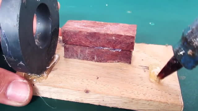 0?fmt=jpg&size=26&h=360&w=640&ppv=1