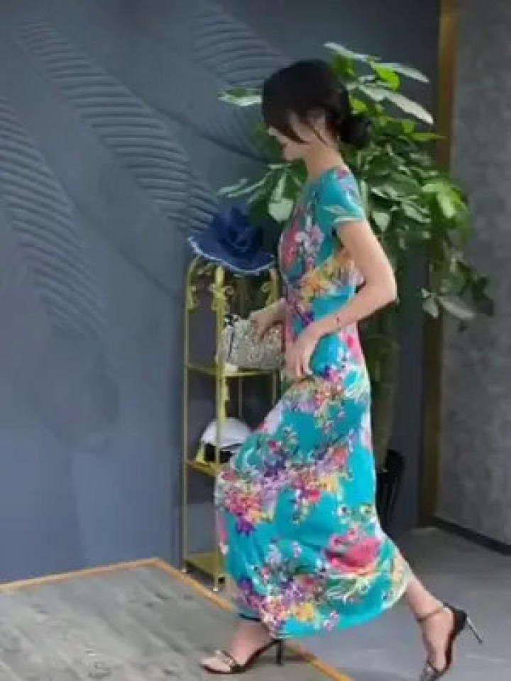 气质高端汉服穿搭女生，气质高端汉服穿搭女生图片