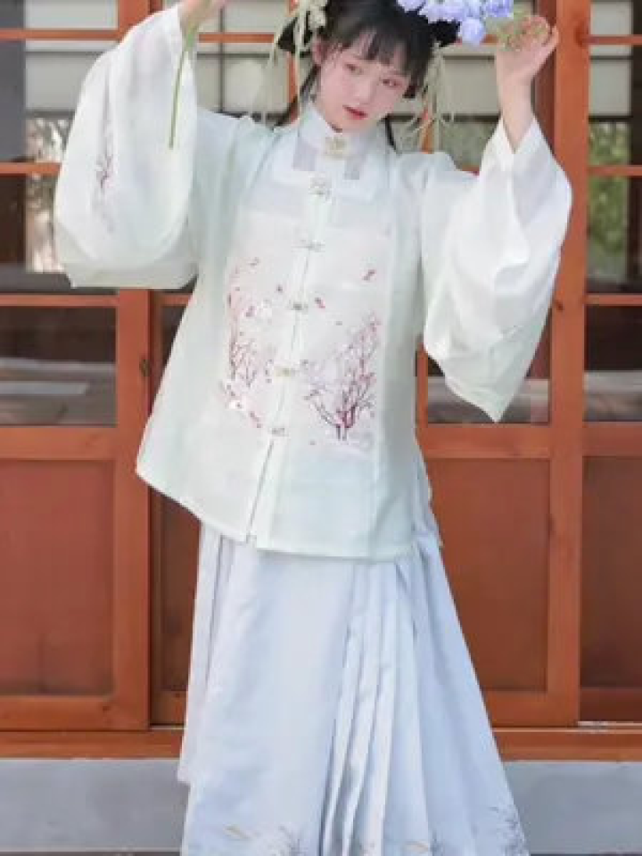 xd女生古风汉服穿搭，xd女生古风汉服穿搭视频