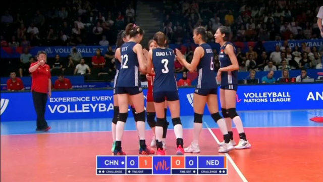 标题：新帅赵勇首秀开门红 中国女排3-1逆转荷兰