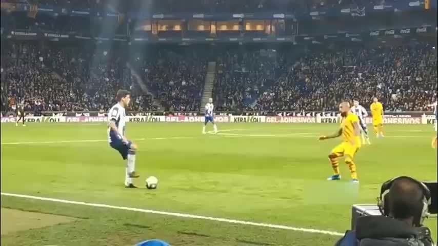 英格兰橄榄球队首负意大利遭热刺诅咒 历史性23-18溃败书写耻辱