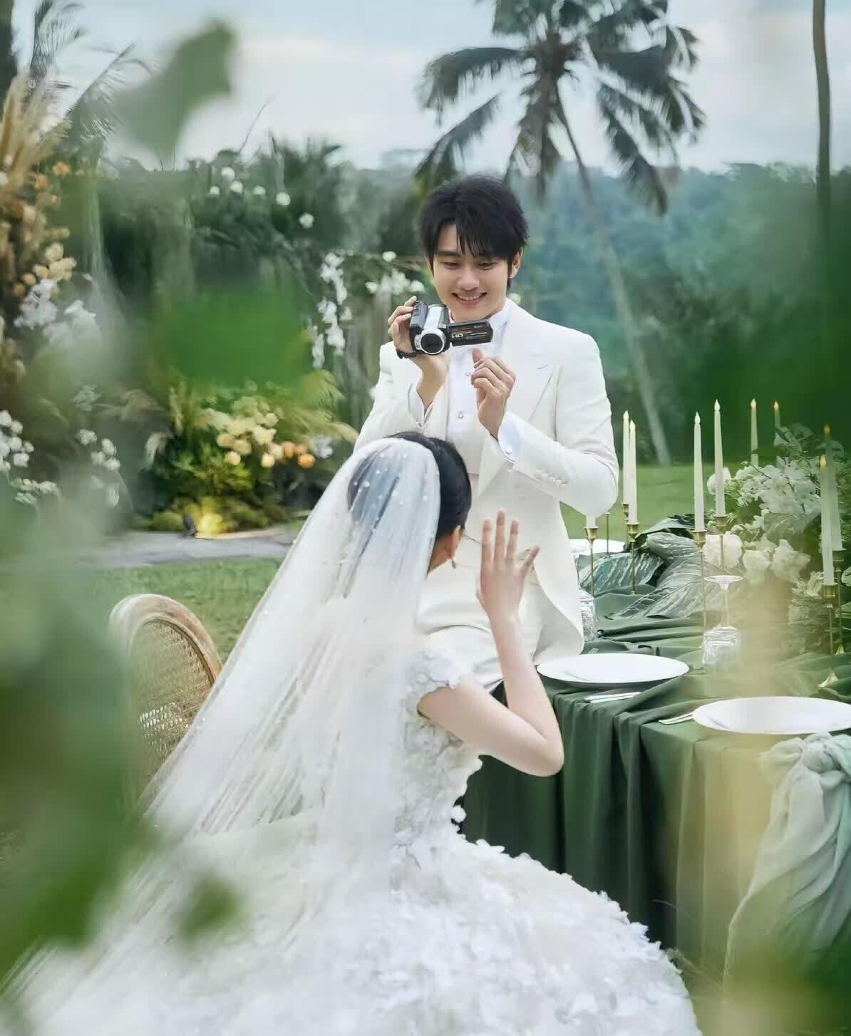 金莎孙丞潇婚纱照
