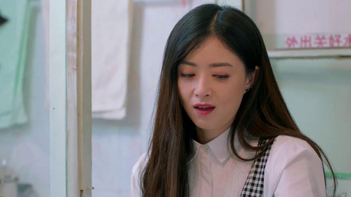 0?fmt=jpg&size=34&h=405&w=720&ppv=1