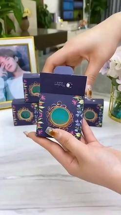 0?fmt=jpg&size=16&h=441&w=248&ppv=1