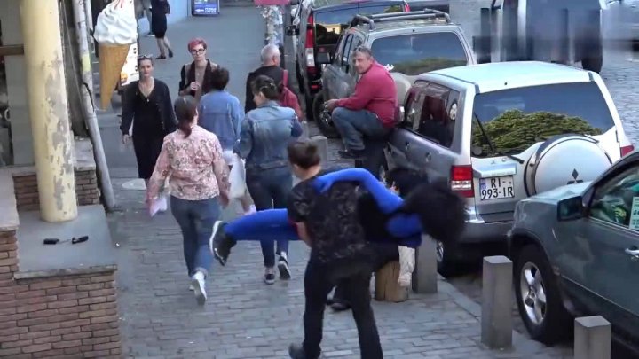 模特假人恶搞视频，模特假人恶搞视频在线观看