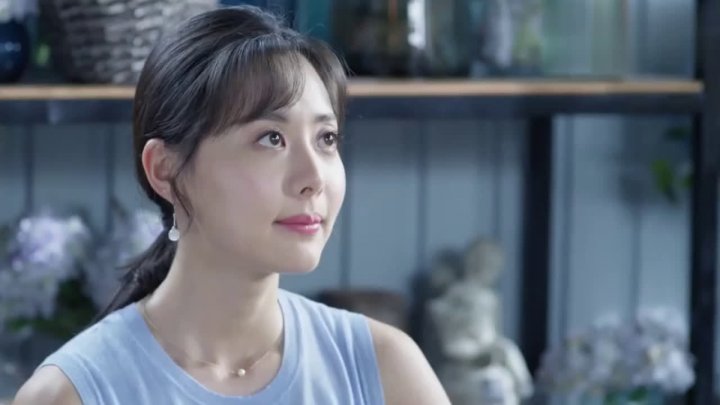 0?fmt=jpg&size=34&h=405&w=720&ppv=1