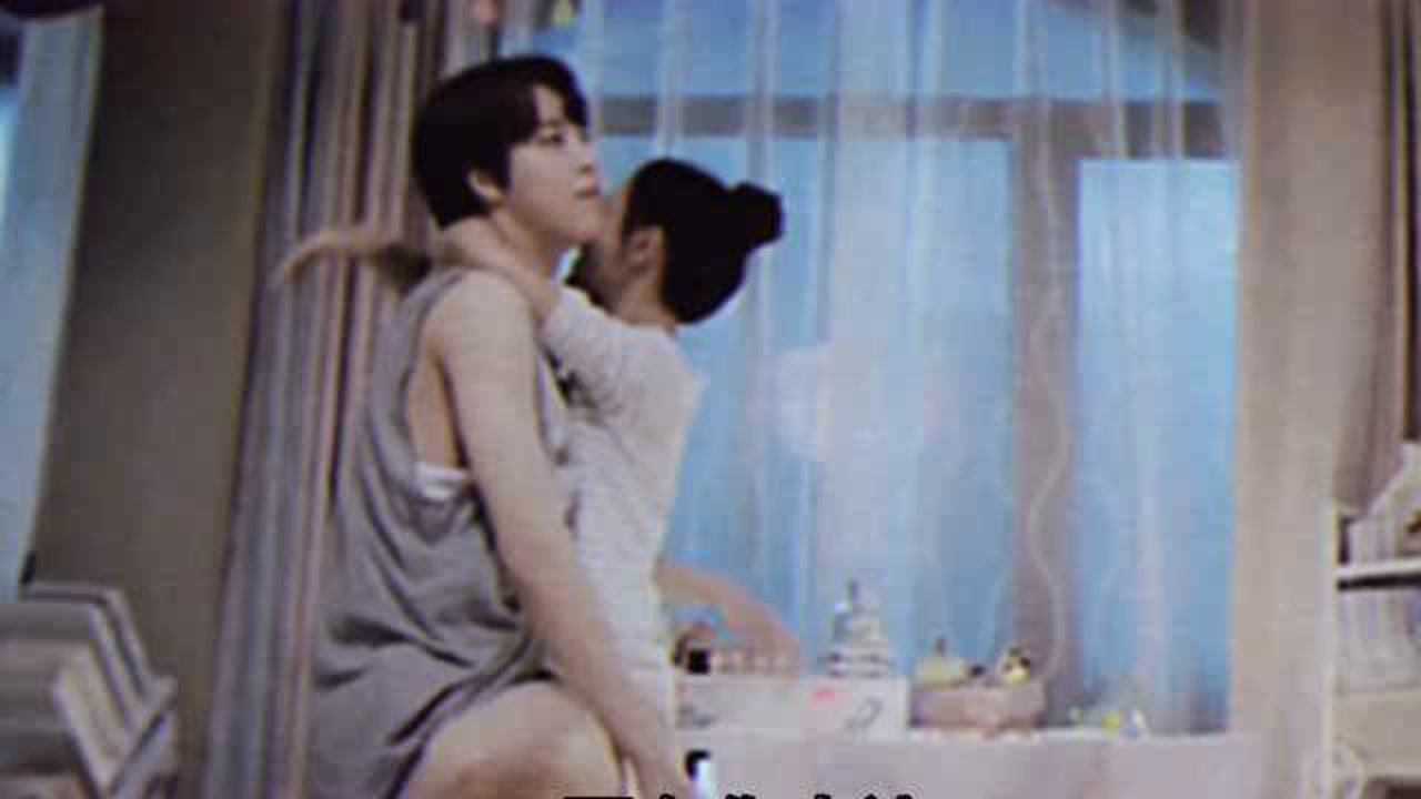 0?fmt=jpg&size=32&h=720&w=1280&ppv=1