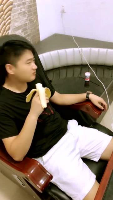 老婆恶搞老公小视频软件，老婆恶搞老公小视频软件下载