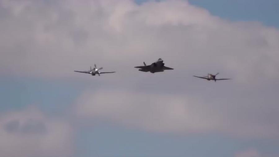 撕裂长空的闪电，F-35飞行表演视频全记录