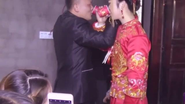 盘点农村婚礼恶搞视频，农村婚礼搞笑视频完整版