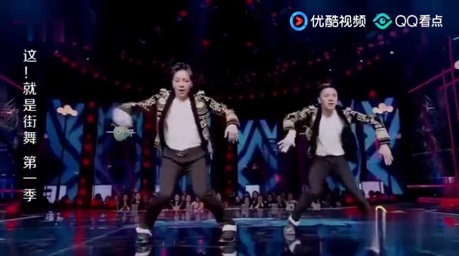 这 就是街舞 迈克尔杰克逊又被模仿了,小p模仿的栩栩如生