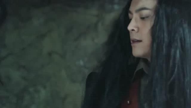 综武侠美人给爷笑一个：月下第一刀