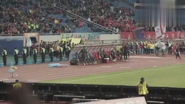 13连胜终结！广州恒大主场1-1憾平重庆斯威