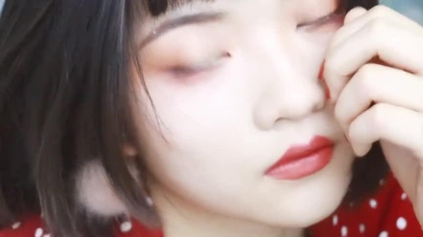 棕色眼仁什么美瞳好看，棕色眼仁什么美瞳好看图片