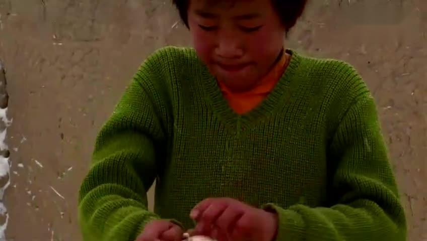 猪尿泡能当足球踢吗，猪尿泡可以吃吗？