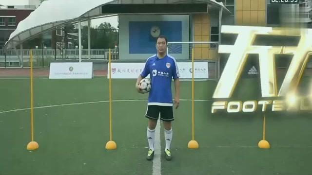 足球绕杆容易满分吗，足球绕杆容易满分吗一个月