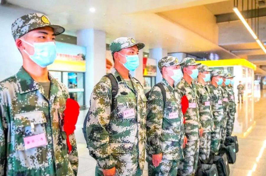 不要999！也不要799！2天狂跌400元！下一雙“真香款”來了 | 天天要聞