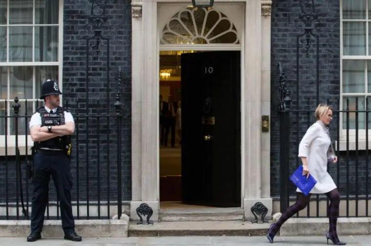 抗疫有功 英國女王授予gsk首席執行官emma walmsley女爵士頭銜 天天要聞