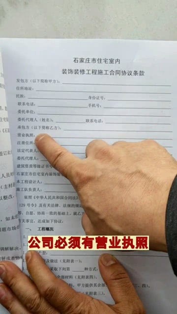 杭州胡桃木中古风｜花小钱出质感，7个细节越住越有电影氛围感